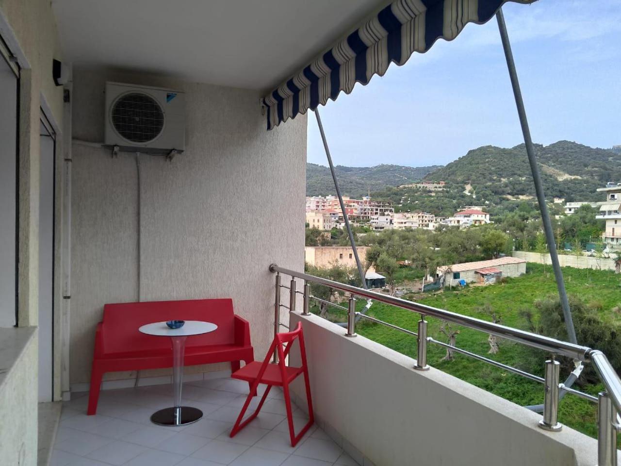 Vera * Vlorë